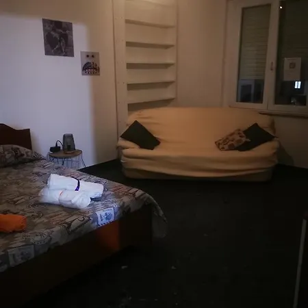 בית אירוח Centrum *